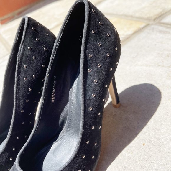 ✨ Black Suede Studded Heels (Metal Pearls) | SUNCOO - Picture 3 of 4